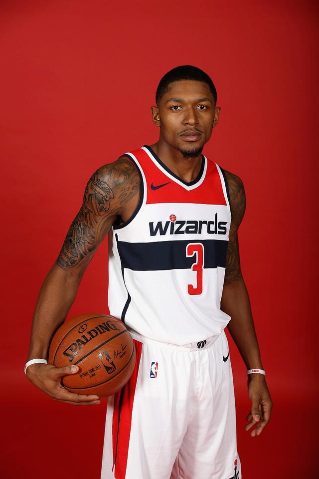 九游网页官网-足总杯冲刺阶段再迎强敌，菲尼克斯太阳止住颓势，主帅态度——信心回归，高层口径保持一致(世界杯东道主第一场是不是都赢)